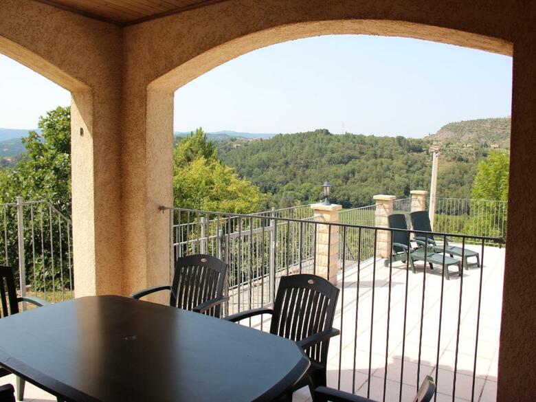Peaceful Holiday Home In Les Vans, Ardeche With Pool