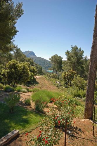 Le Tholonet Villa Sleeps 8 Pool Air Con Wifi