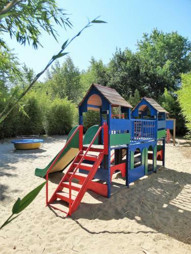 Camping Sunissim Le Sen Yan ***** By Locatour