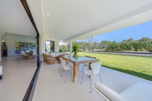 Mougins Villa Sleeps 10 Pool Air Con Wifi