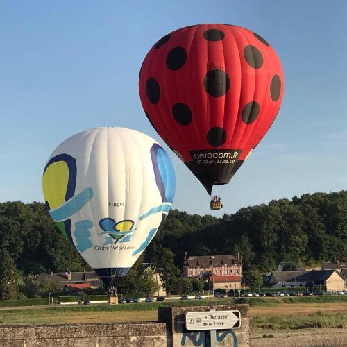 Hostal Chambre D Hotes Familiale La Belle Aventure