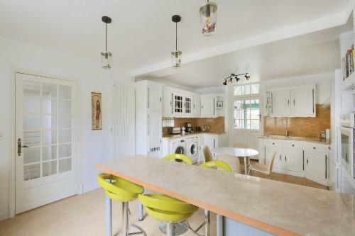 Grande Maison #6 Chambres #proche Amboise/tours