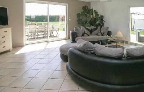 Holiday Home Montpellier D Medillan I
