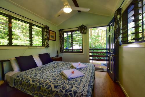 Thornton Beach Bungalows Daintree