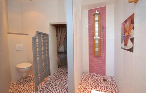 Four-bedroom Holiday Home In Sauzet