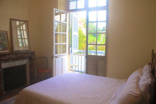 Bed & Breakfast Chambres Du Pont De La L�gende