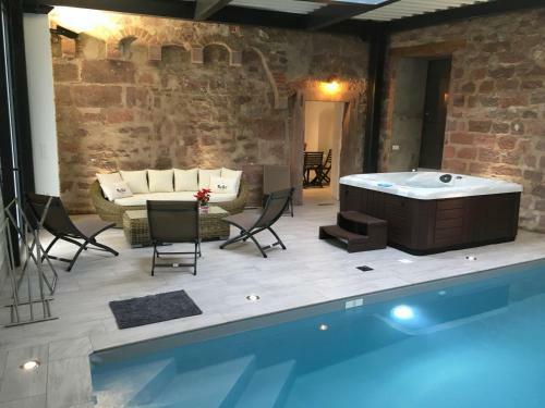 Villa Saverne Guest House & Spa