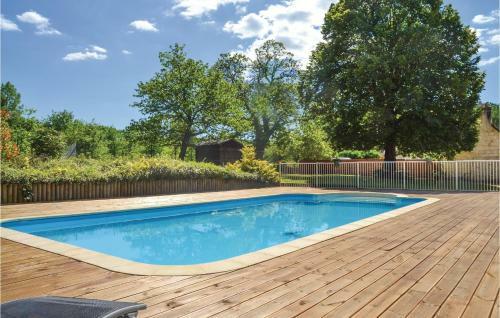 Two-bedroom Holiday Home In Vernoil