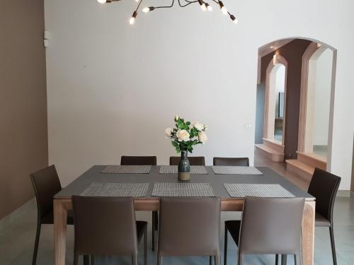 Luxury Holiday Home In Vezenobres With Private Pool