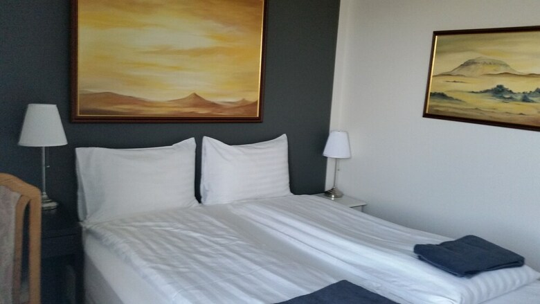 Hostal Laugar Guesthouse