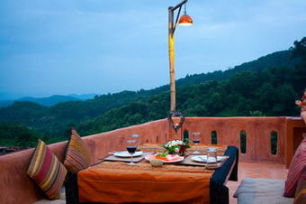 Hotel Monmaen Resort & Spa