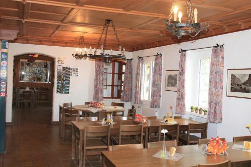 Hotel Posthaus Urigen