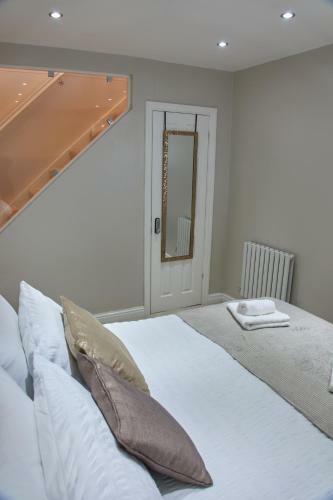 Unique Chester Racecourse Apartment