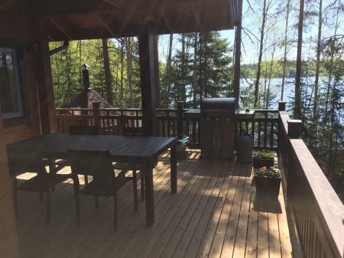 Lodge Hyv�l�n M�kit
