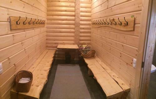 Lodge Hyv�l�n M�kit
