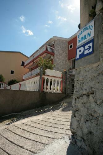 Apartments Simun