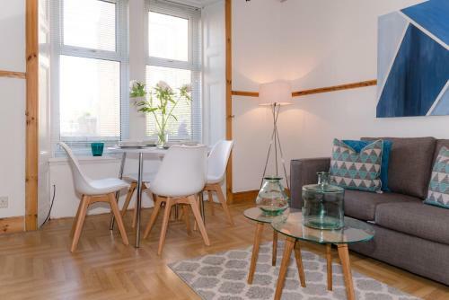 Apartamento Homey Clepington