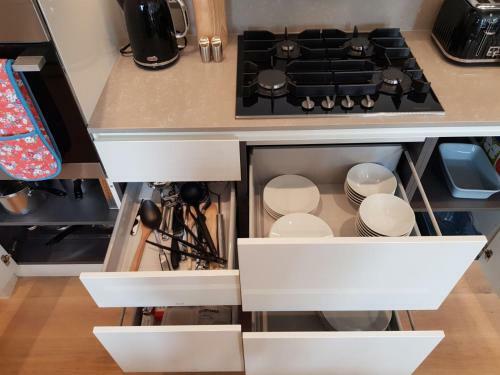 Fabulous Stay In Modern Apartment - West London Luxury