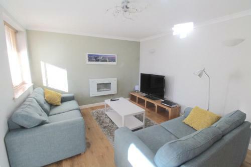 Riverside Apartments By Edinburgh City Apartments