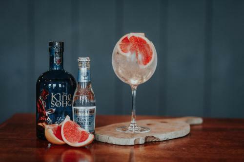 Posada The Eton Mess