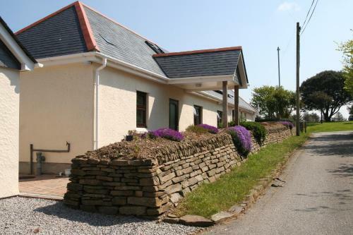 Hostal Mandeley Guest House