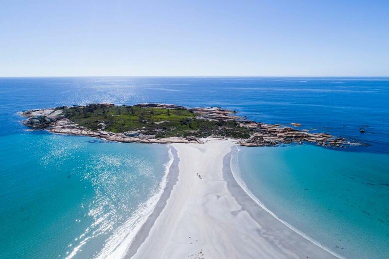 Hotel Diamond Island Resort
