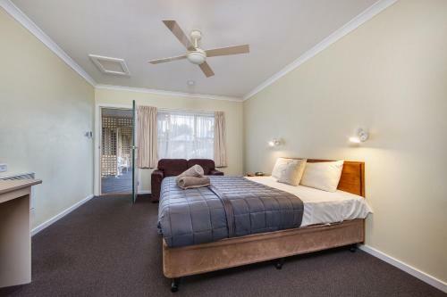 Wintersun Gardens Motel