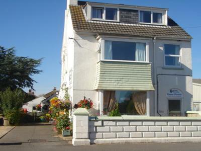 Hostal White Heather Guest House