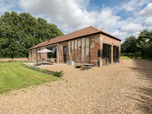 Old Hall Farm Barn