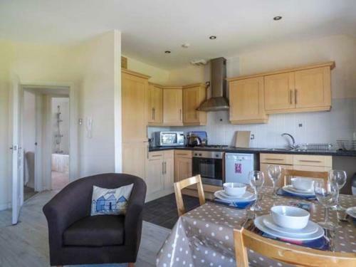 Flat 11