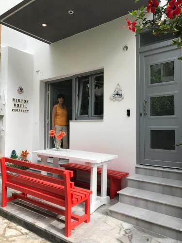 Mirtos Apartments