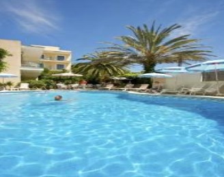 Hostal Celo Garden