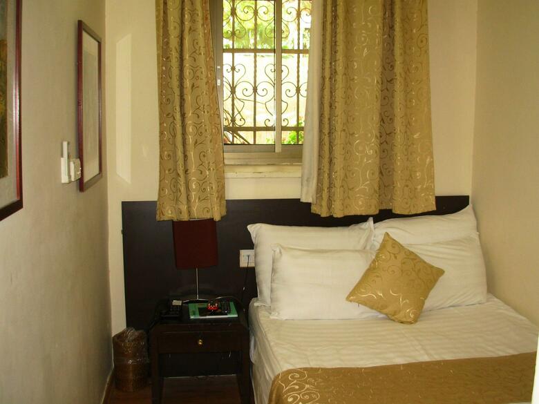 Hotel The Little House In Bakah