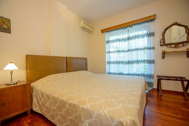 Moireas Apartments