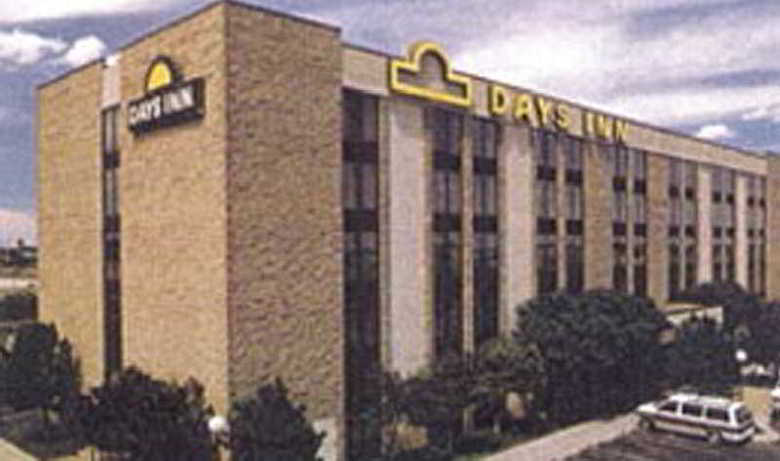 Hotel Days Inn East