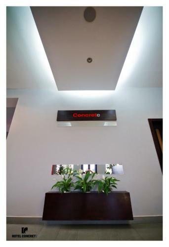Hotel Concrete