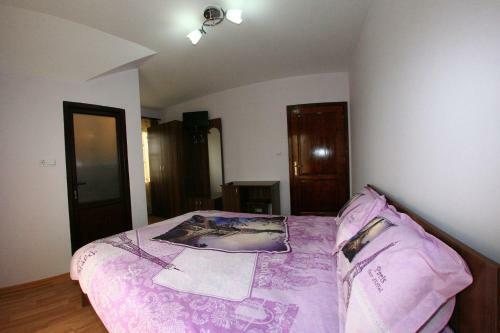 Hostal Pensiunea Valea Ursului