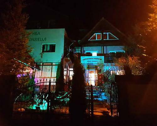 Hostal Pension Piscul Soarelui