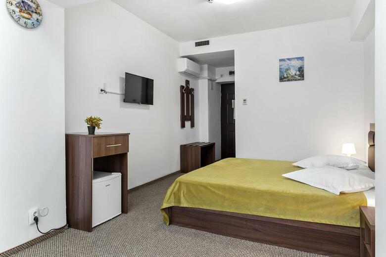 Lina Hotel