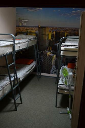 Hostel Na Vologodskoi (former Teremok)