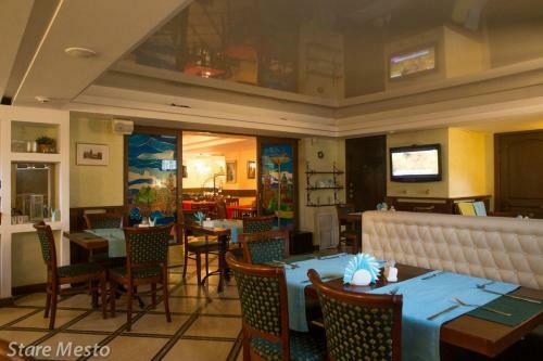 Staroye Mesto Hostel