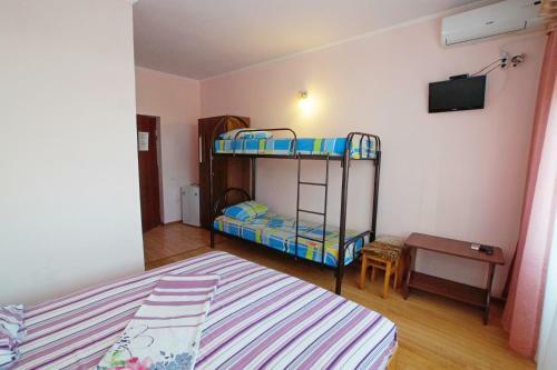 Hostal Guest House Briz