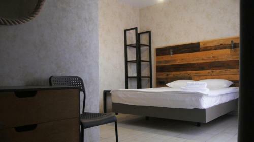 Hostal Dom19 Vishneviy33