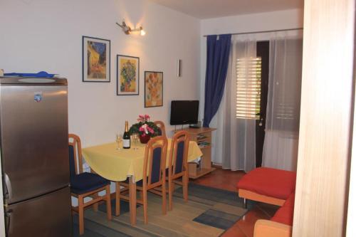Apartments By The Sea Novigrad - 14296