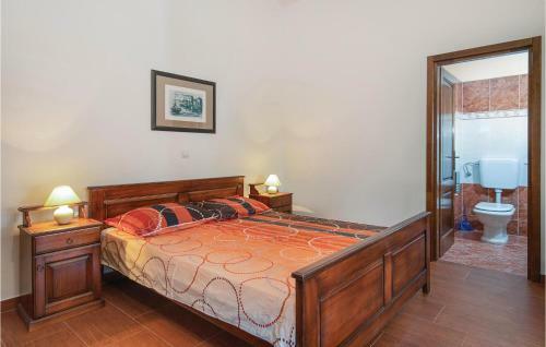 Four-bedroom Holiday Home In Orihi