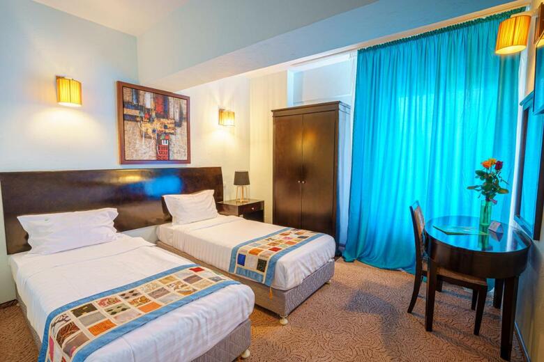 Avis Boutique Hotel
