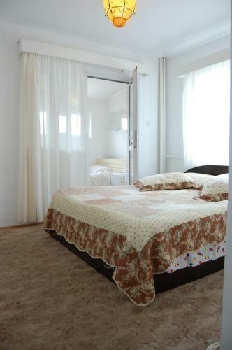 Hostal Vila Dimi