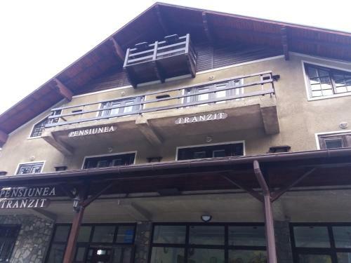 Hostal Pensiunea Tranzit