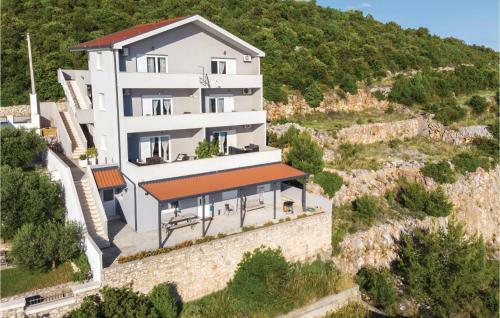 One-bedroom Apartment Klek With Sea View 02