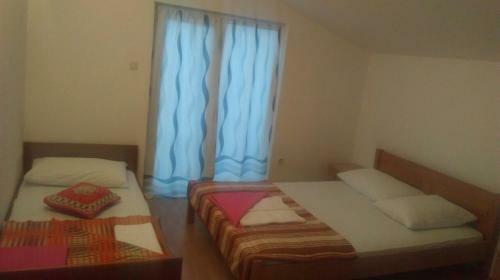 Hostal Guest House & Restaurant Adriatic Klek